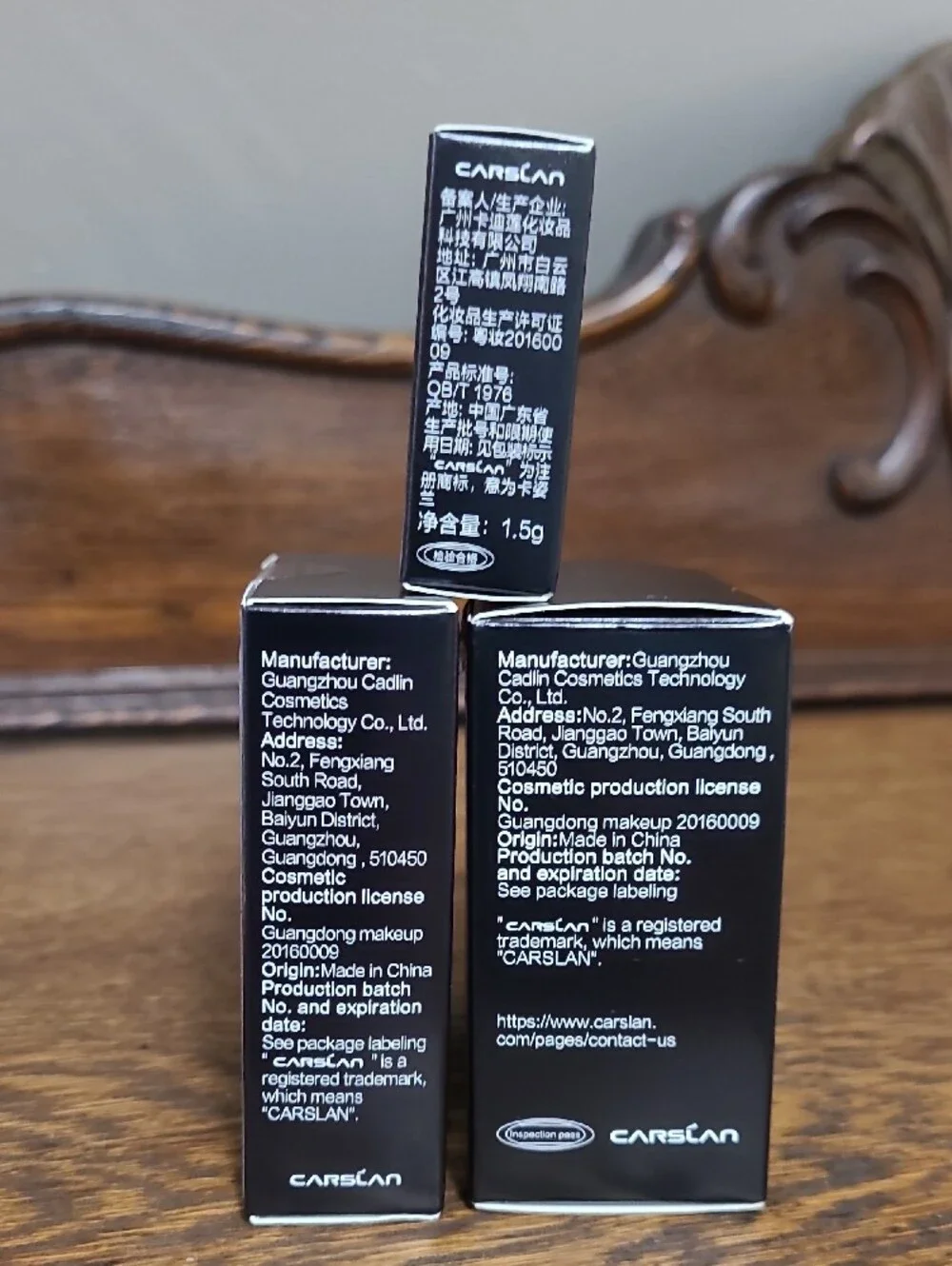 Black Magnet Soft Focus Make-Up Powder/Soft Focus Powder & Brush Set! Shade 01